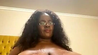 Black BBW Titsplay