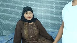 Poor Muslim Hijab Girl Fucks Producer For Money - Outdoor Garden Sex Hindi Urdu