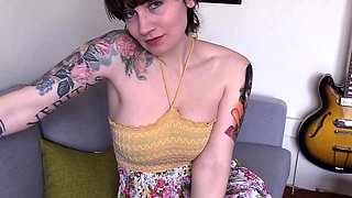 Bettie Bondage – MILF Convinces Coach to Let Step Son