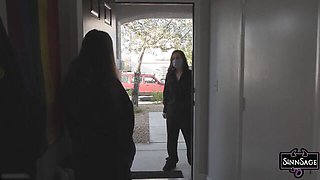 Mysterious Ariel X and Sinn Sage's scissoring in lesbian trailer