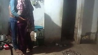 Desi Bhabhi Meri Jawani Full HD Sex with Devar - Indian Wife Orgasm and Kissing