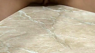 Stepdaughter Cumming Without Hands
