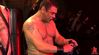 The Bottom Bitch Draven Navarro Pulls Rank on Alex Hawk Raw