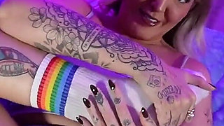 JOI Sweaty Stinky Feet Worship