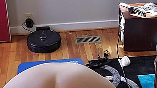 Hot Mature Does Some Morning Yoga!