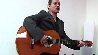 Scorching XXX   Naughty Latina Deep Throats Huge Cock