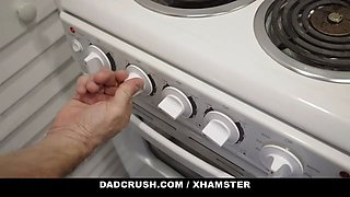 Dadcrush \u2013 stepdaughter sucks and screws step daddy for car keys