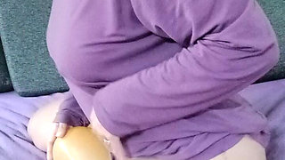 Wearing No Panties During Balloon Session - Bunny Looner