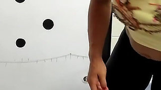 Very Muscular MILF Bodybuilder Play with Her Big Clit Have Multiple Real Orgasms