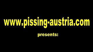 nicole pee in mouth of maskjoe