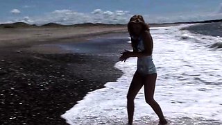 Outdoor solo scene with Ivana masturbating pussy