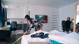 Slutty Stepmom-Facesitting lessons.Stepson,hands off that