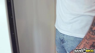 Squirt Queen Does Anal