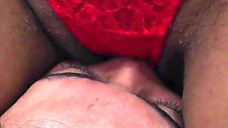 Perfect Facesitting Top Grazy and Veronica Lins