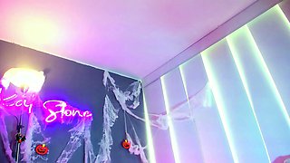 Sexy webcam brunette with big boobs