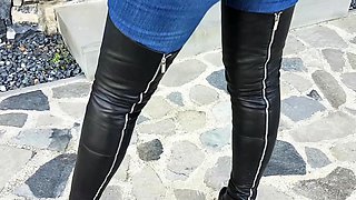 Brunette Solo Webcam Masturbation
