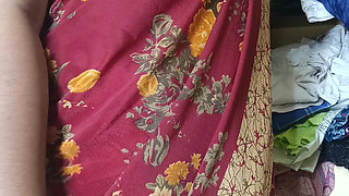 Red color saree cheating Housewife 1