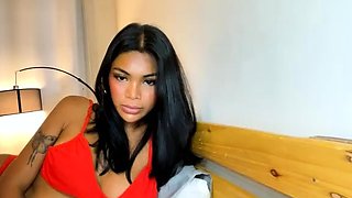 Leann amateur beautiful brunette with big boobs