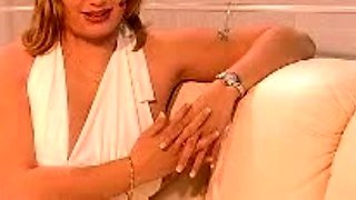 Brunette Solo Webcam Masturbation