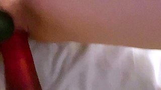 Amateur teens fuck and toy