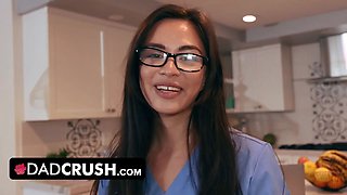Dadcrush - cute nurse stepdaughter Scarlett Alexis tests how lengthy step-father can last sans cummming