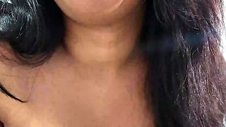 أبغى خرقي نضيف يا كلب نضفه بلسانك