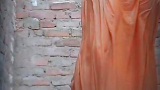 Hiddan camera recorded hot beautiful fitness body sexy naked girl real hot video,,,,Secretly Leaked