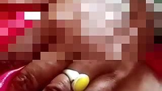 A Desi Bhabhi Showed Her Ass and Pussy on a Video Call