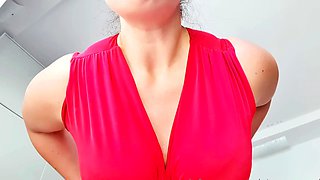 Big boobs milf masturbates with her dildo