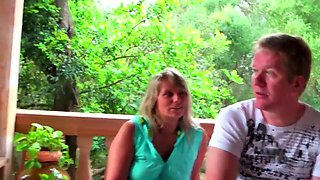 Big-Butt Hentai Blowjob Cumshot