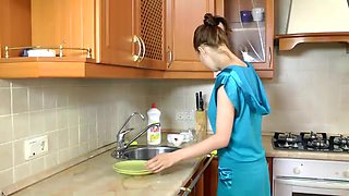 Hairy girl Vanessa T gets wet in the sink - WeAreHairy