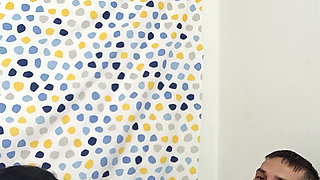 Cute Girlfriend Sucking Cock