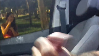 I Risked Masturbating and Came for a Woman at the Bus Stop