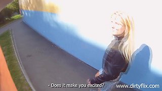 Kelly gets screwed outdoors in sensual hardcore orgy