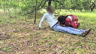 A Village Bhabhi Fucked by a College Student in Forest,sona Bhabhi First Time Outdoor Sex by Her Boyfriend
