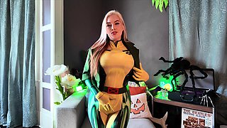 XMEN Rogue Rubs Her Wet Pussy and  Moans for You - Cubbi