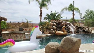 Hot Orgy With 8!! Women! - Marie Luv