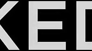 Bouncy Nicole Nichols at blowjob trailer