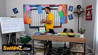 Sneaky teenies: jazmin luv & Aubree Valentine trick their stepfathers to win in dream football, pt. 4