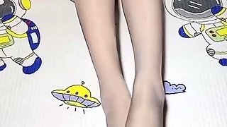 Nylon seamed foot fetish pt2