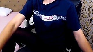 Amateur webcam girl masturbate big dildo