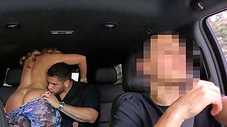 PAWG Aussie MILF Gets Fucked and has a Squirting Orgasm In