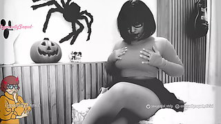 Halloween Velma Zombie Cosplay Playing the Red Light Green Light Game Anal Bu...