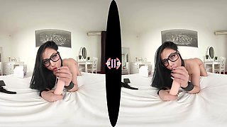 Your Gift Fits Me - VRMansion