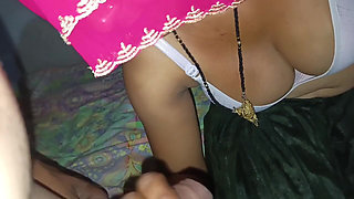 A Big-breasted Indian Bhabhi Gets Fucked and Gives the Best Blowjob in Delhi