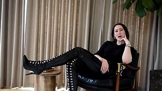 Beautiful brunette in sexy solo fingering masturbation 4 wmv