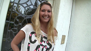 Alysha Rylee loves to play her horny pussy with vibrator and sucks huge cock