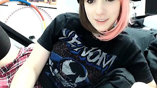 Close up blonde fucked and fingered in her pussy