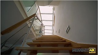 Milf Janet Alfano Fucked Her Offsprings Boyfriend In The Bathroom