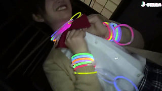 A Daring Beauty Embraces Open Air and Leaves a Warm Trace Where Passion Overflows. 2nd Half - B